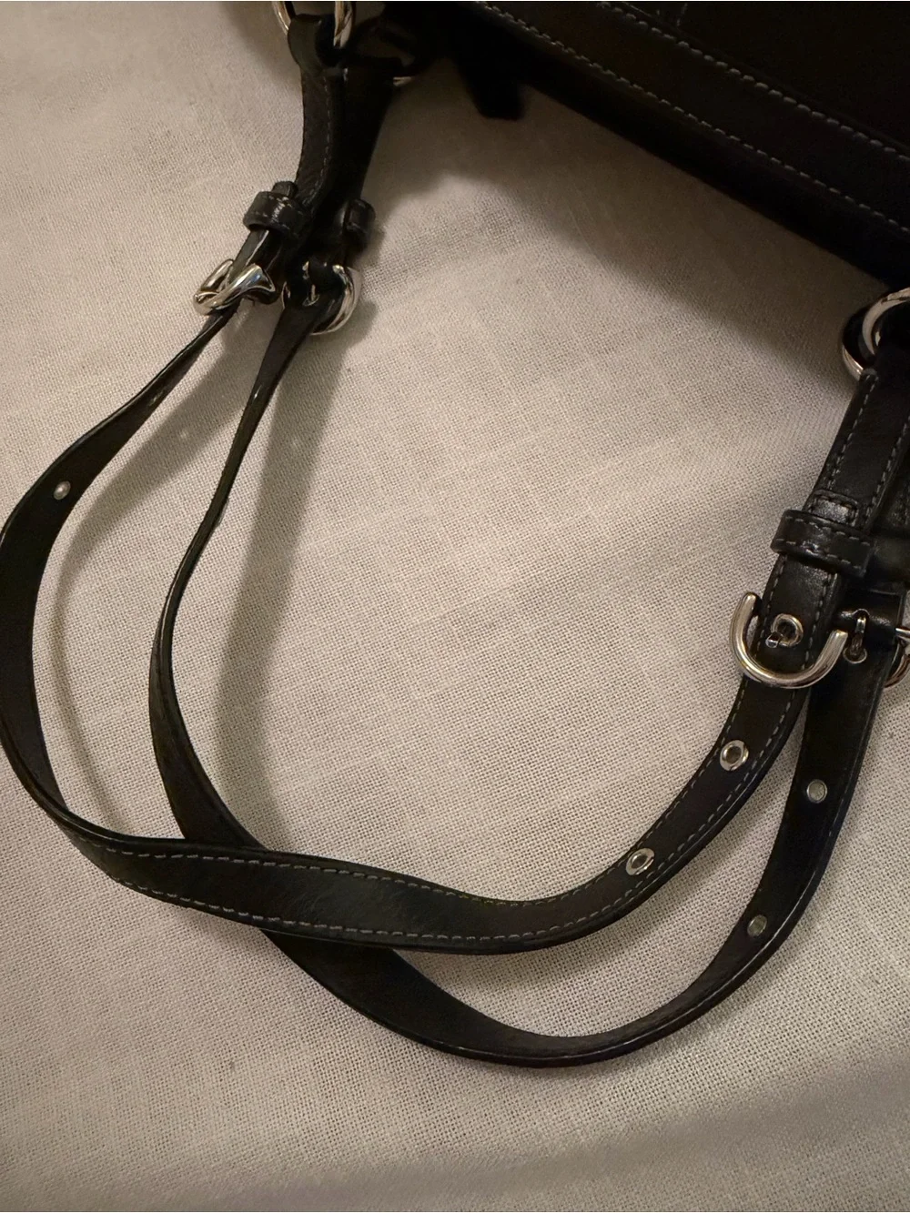 Coach East West Leather Gallery Tote with Signature Charm Y2K